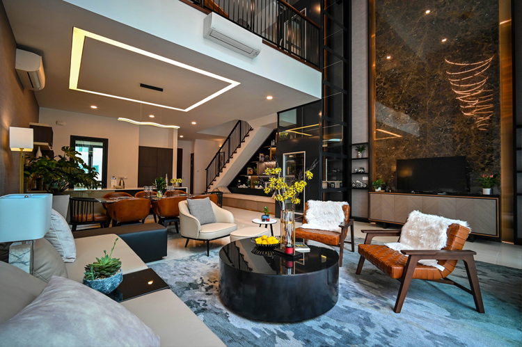 Interior Design open floor plan living &amp; dining room.