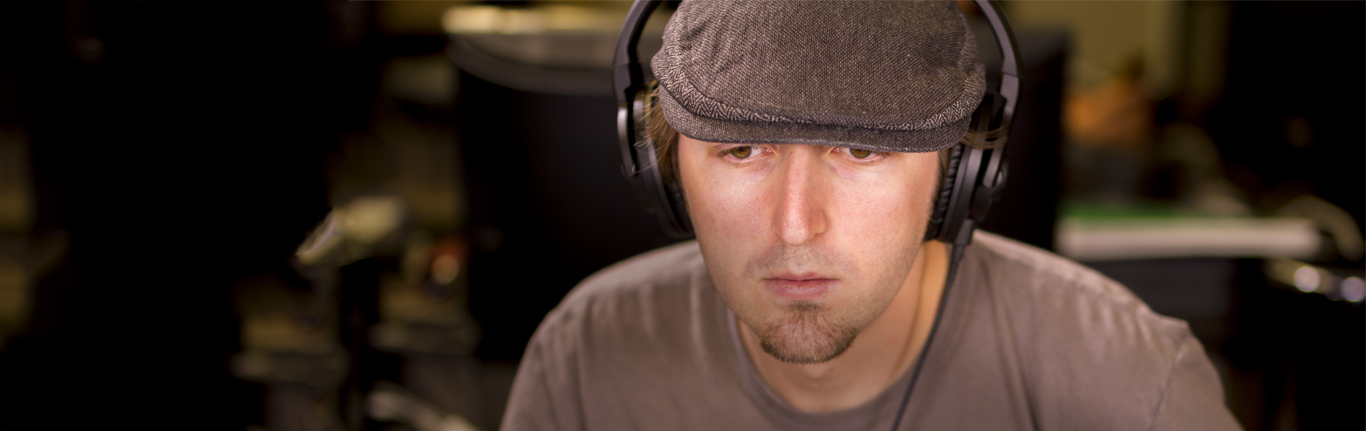 Sound Arts student editing sound file. 