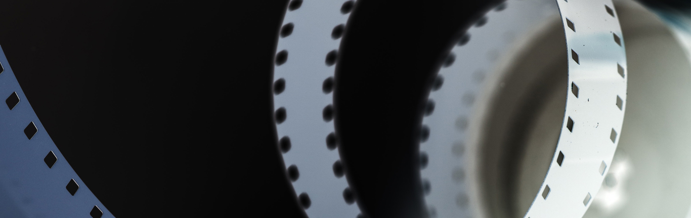 Film uncurling.