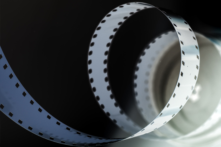 Film uncurling.